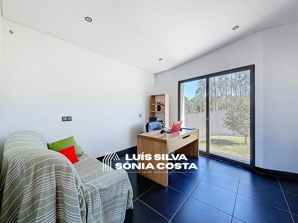 Moradia T5 para Venda em São João de Ver Foto 40