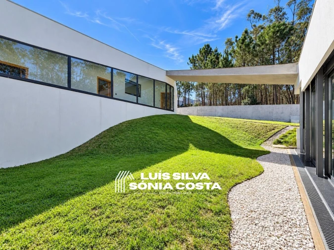 Moradia T5 para Venda em São João de Ver Foto 38