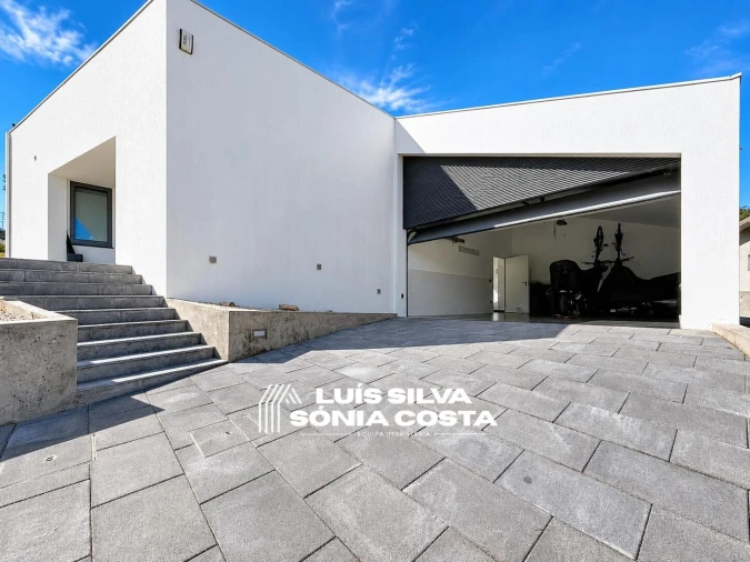 Moradia T5 para Venda em São João de Ver Foto 6