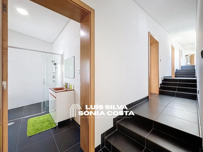 Moradia T5 para Venda em São João de Ver Foto 31