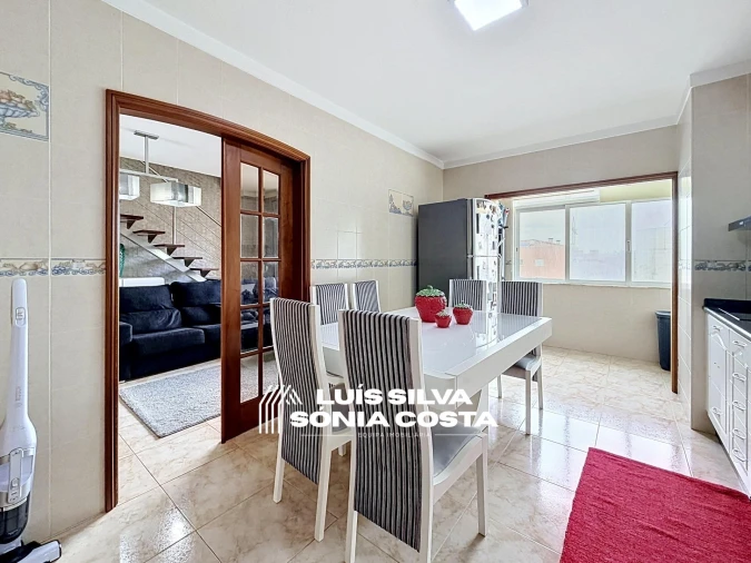 Apartamento T3 para Venda em Ovar, São João, Arada e São Vicente de Pereira Jusã Foto 8