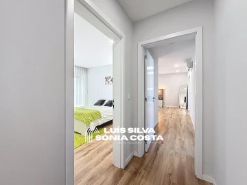 Moradia T4 para Venda em Vila de Cucujães