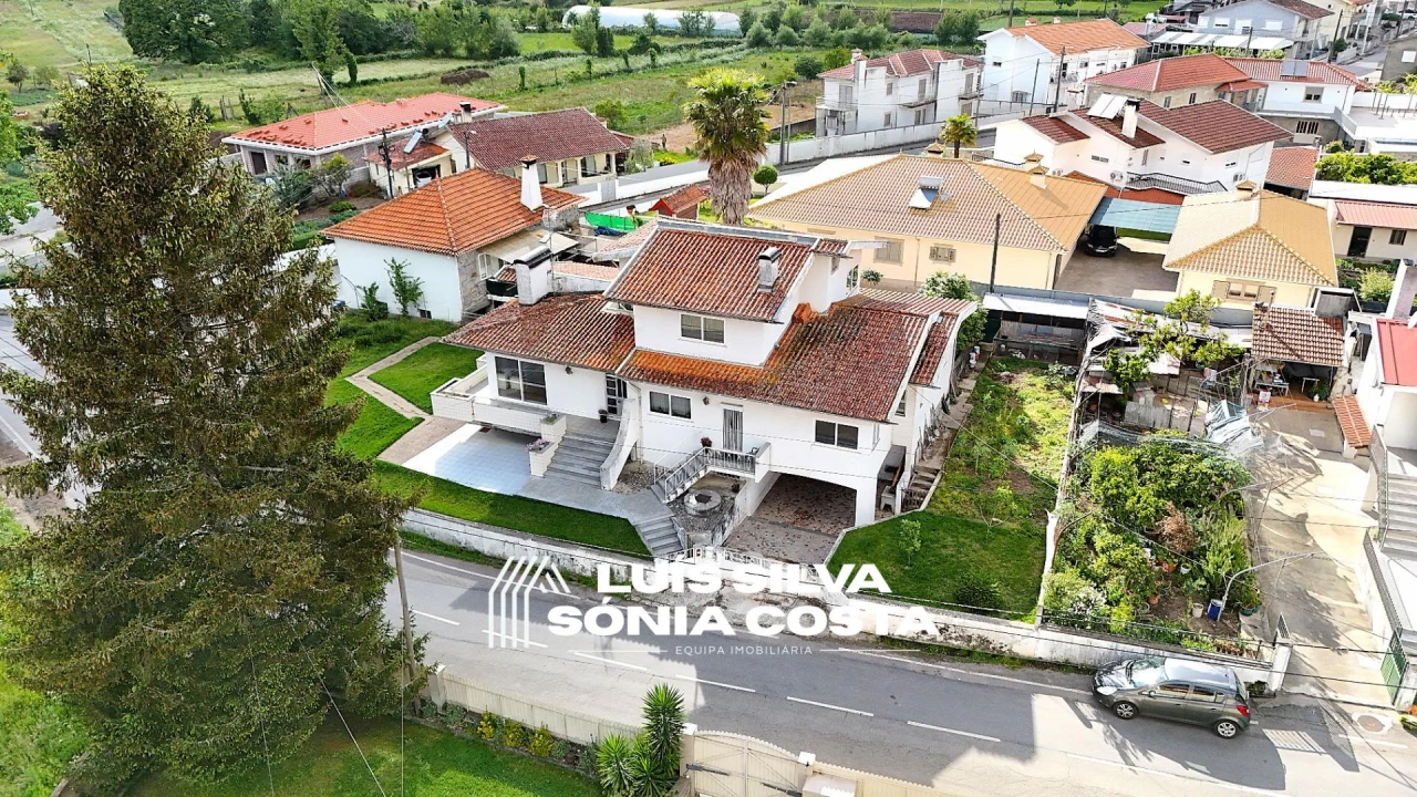 Moradia T3 para Venda em Santa Maria da Feira, Travanca, Sanfins e Espargo Foto 1