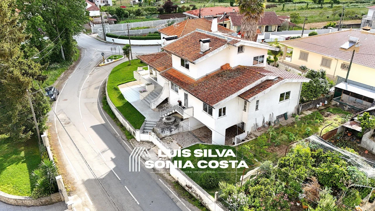 Moradia T3 para Venda em Santa Maria da Feira, Travanca, Sanfins e Espargo Foto 2