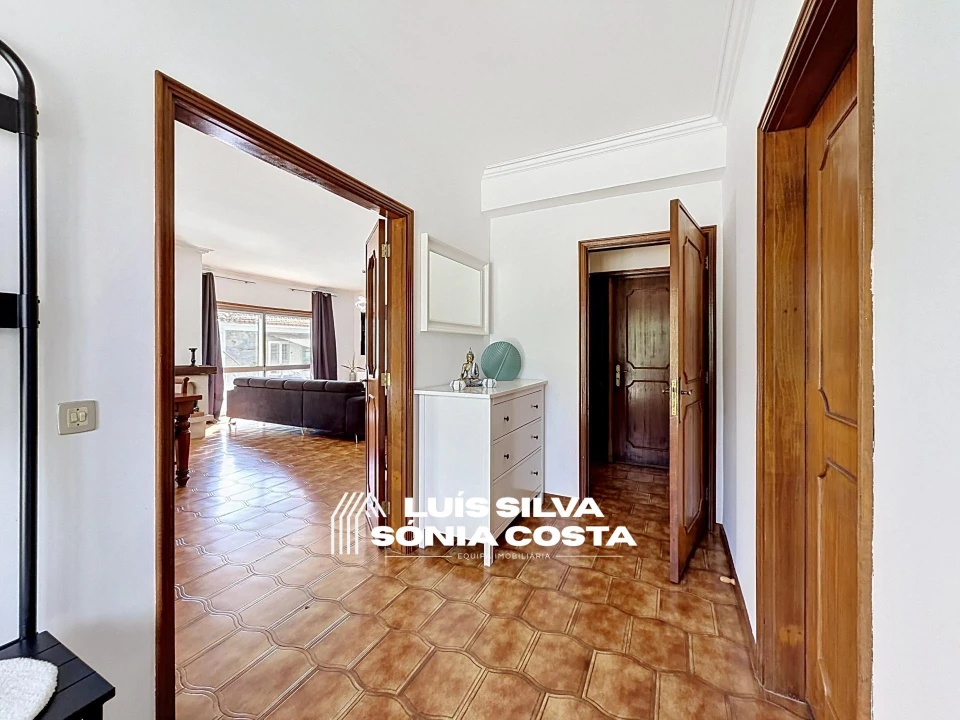 Moradia T3 para Venda em Santa Maria da Feira, Travanca, Sanfins e Espargo Foto 4