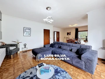 Moradia T3 para Venda em Santa Maria da Feira, Travanca, Sanfins e Espargo