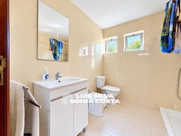 Moradia T3 para Venda em Santa Maria da Feira, Travanca, Sanfins e Espargo