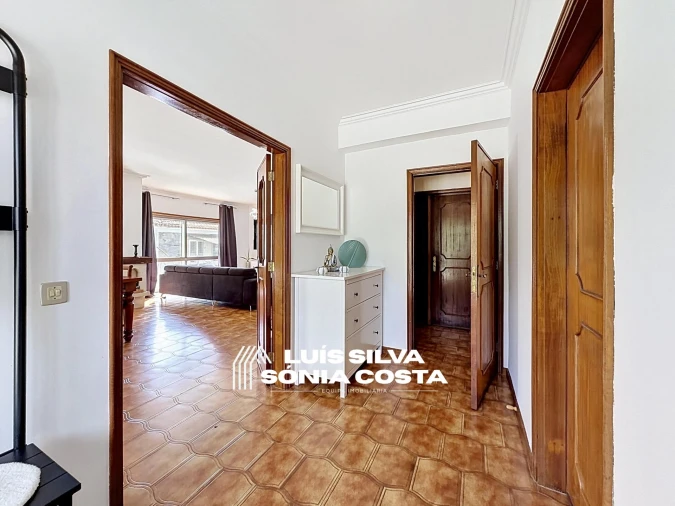 Moradia T3 para Venda em Santa Maria da Feira, Travanca, Sanfins e Espargo Foto 4