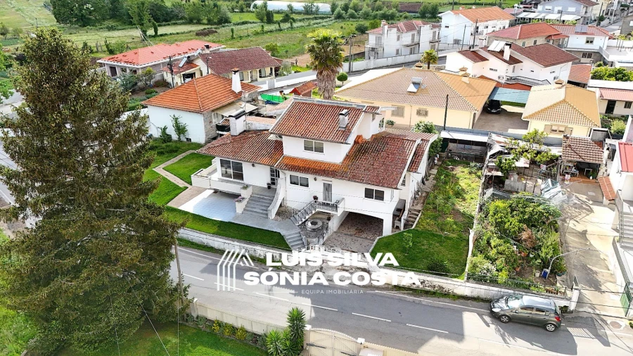 Moradia T3 para Venda em Santa Maria da Feira, Travanca, Sanfins e Espargo
