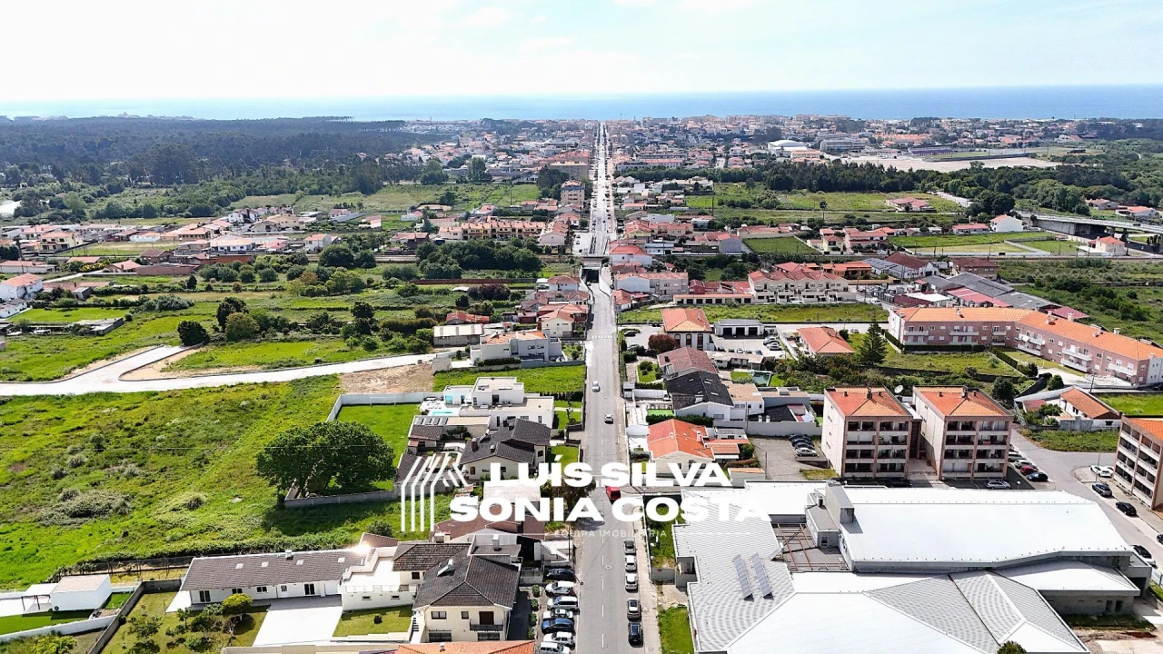 Prédio para Venda em Esmoriz Foto 18