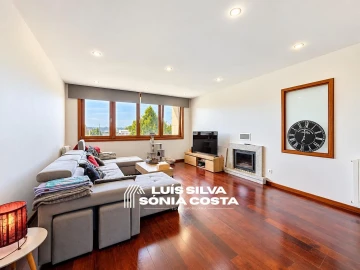 Moradia T4 para Venda em Santa Maria da Feira, Travanca, Sanfins e Espargo