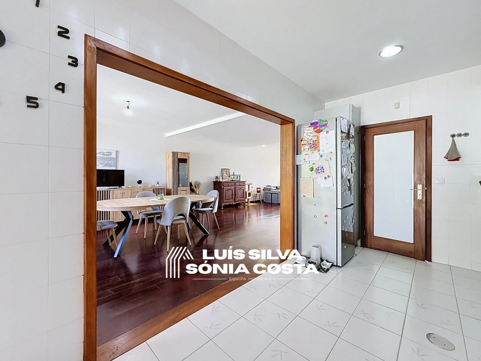 Moradia T4 para Venda em Santa Maria da Feira, Travanca, Sanfins e Espargo Foto 11