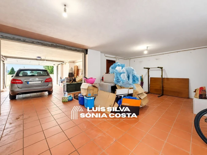 Moradia T4 para Venda em Santa Maria da Feira, Travanca, Sanfins e Espargo Foto 37