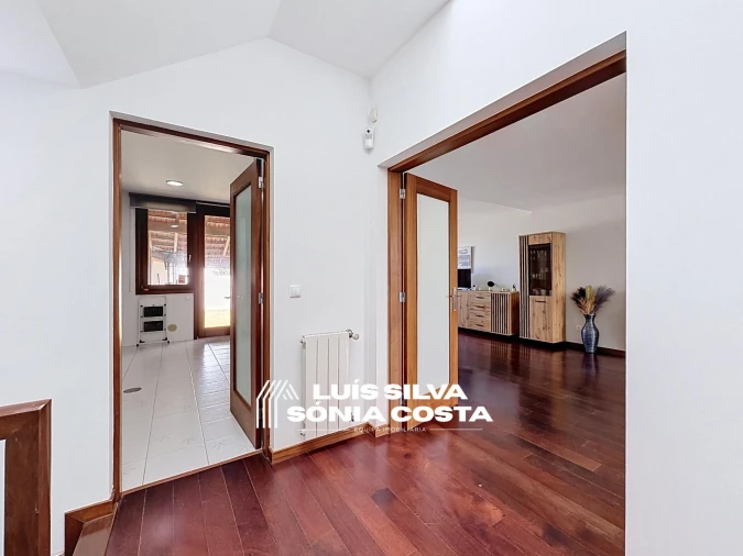 Moradia T4 para Venda em Santa Maria da Feira, Travanca, Sanfins e Espargo Foto 14
