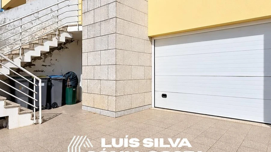 Moradia T4 para Venda em Santa Maria da Feira, Travanca, Sanfins e Espargo