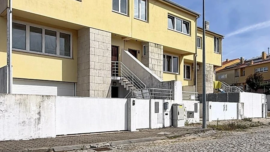 Moradia T4 para Venda em Santa Maria da Feira, Travanca, Sanfins e Espargo