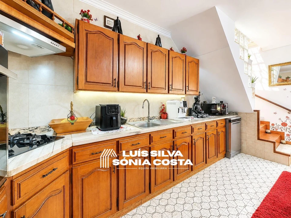 Apartamento T3 para Venda em Santa Maria da Feira, Travanca, Sanfins e Espargo Foto 9