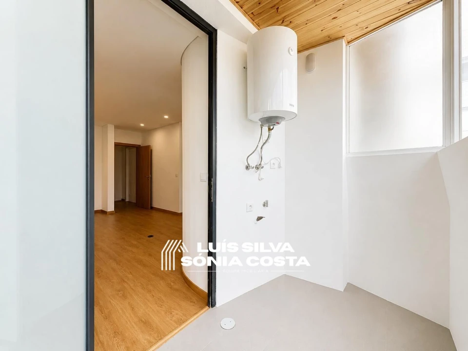 Apartamento T3 para Venda em São João da Madeira Foto 9
