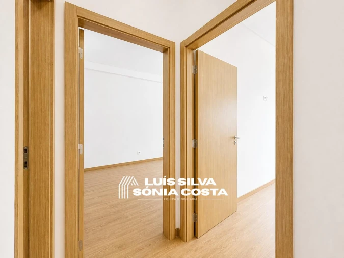Apartamento T3 para Venda em São João da Madeira Foto 24