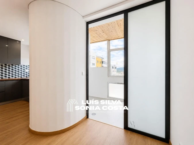 Apartamento T3 para Venda em São João da Madeira Foto 8