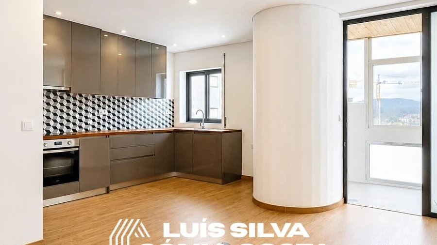 Apartamento T3 para Venda em São João da Madeira