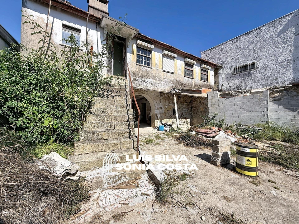 Moradia T3 para Venda em Santa Maria da Feira, Travanca, Sanfins e Espargo Foto 4