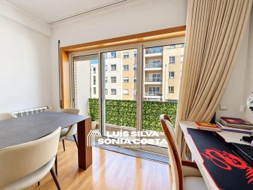 Apartamento T3 para Venda em São João de Ver
