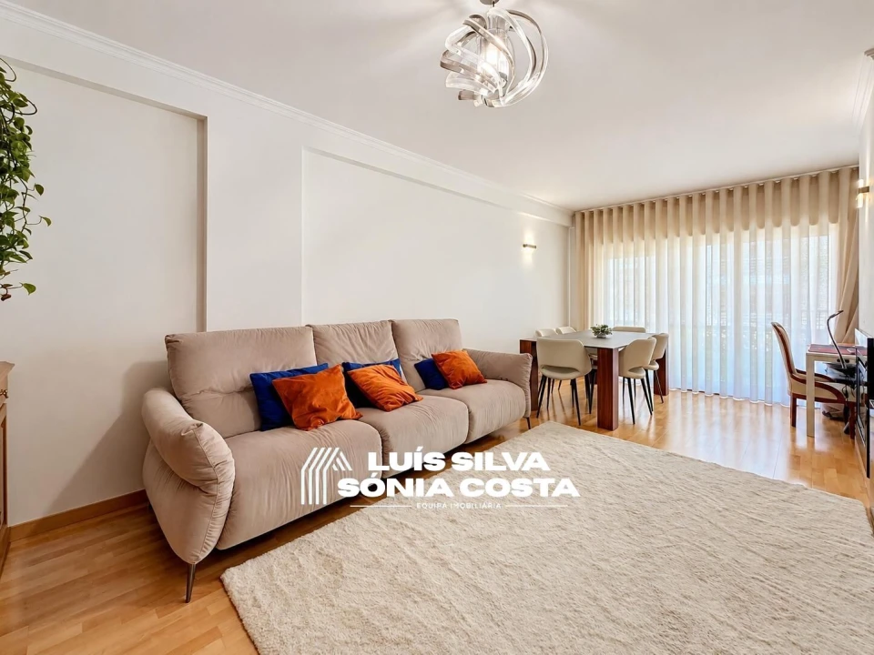Apartamento T3 para Venda em São João de Ver Foto 1