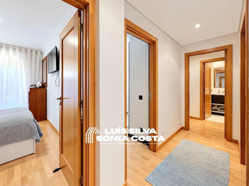 Apartamento T3 para Venda em São João de Ver Foto 16
