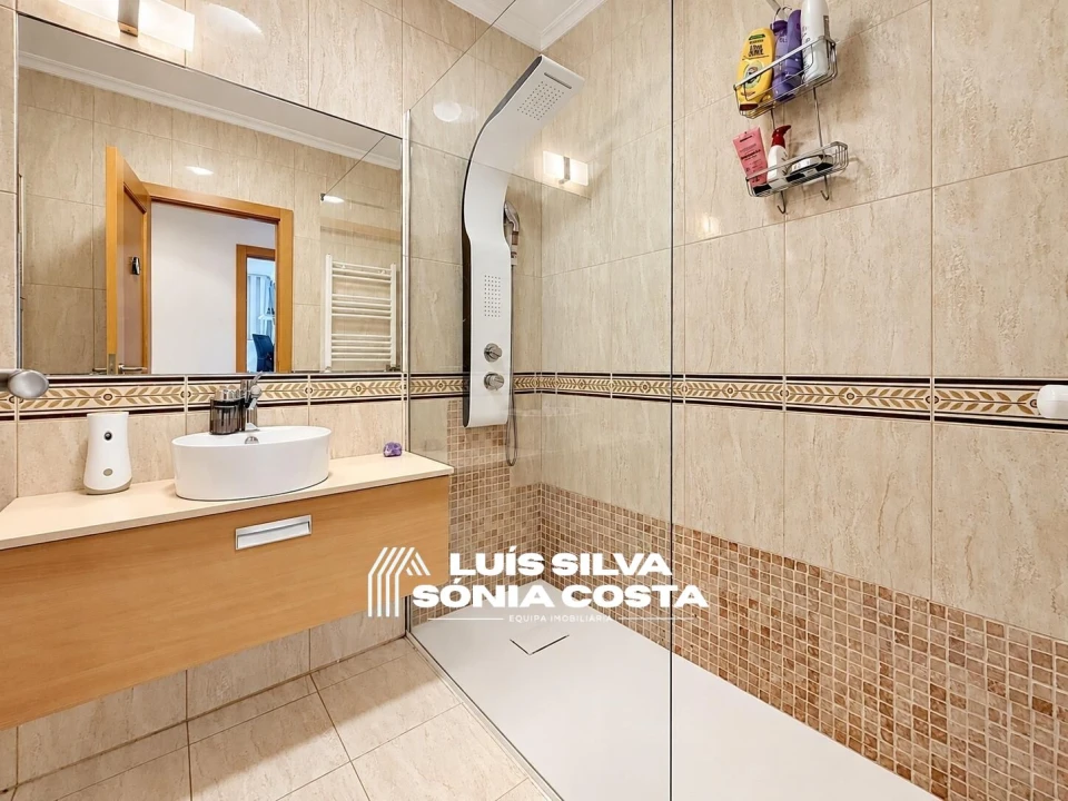 Apartamento T3 para Venda em São João de Ver Foto 28