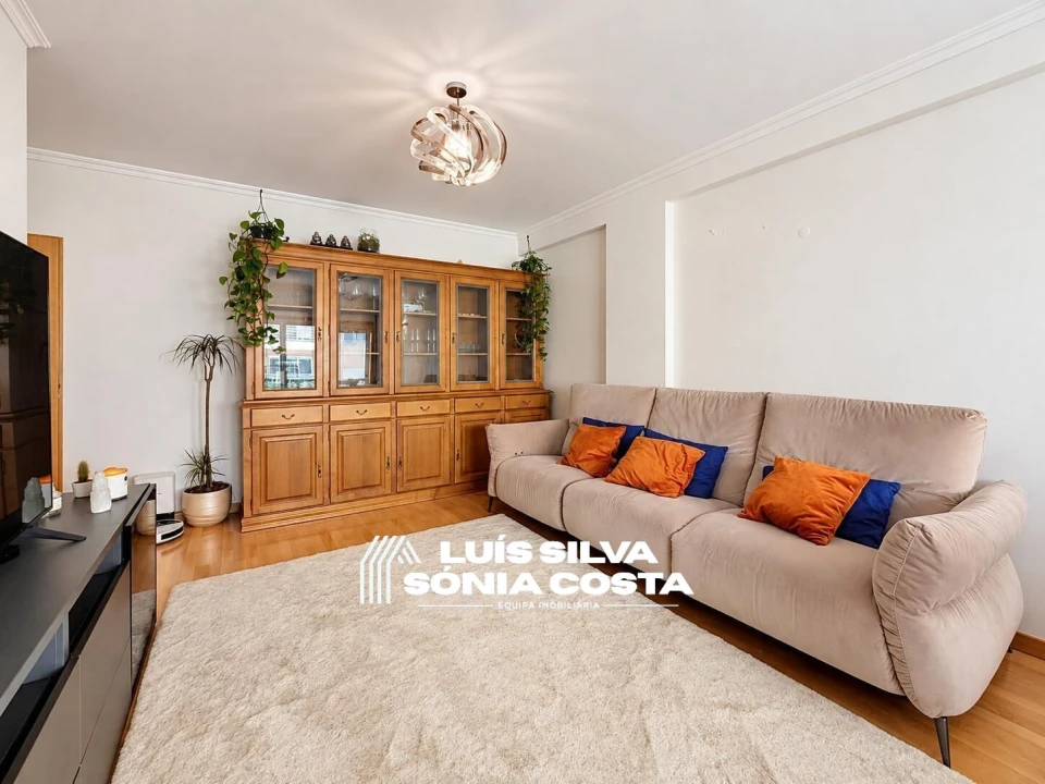 Apartamento T3 para Venda em São João de Ver Foto 6