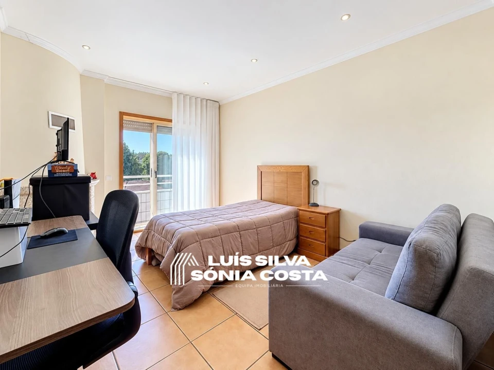 Apartamento T2 para Venda em São João da Madeira Foto 15