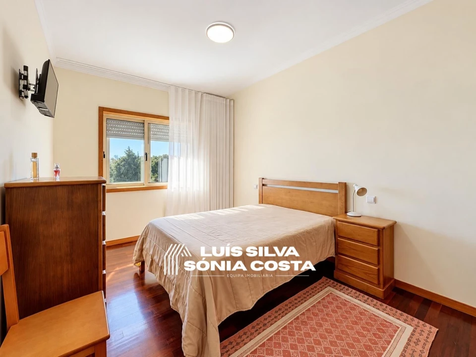 Apartamento T2 para Venda em São João da Madeira Foto 22