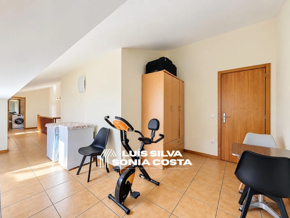 Apartamento T2 para Venda em São João da Madeira Foto 30
