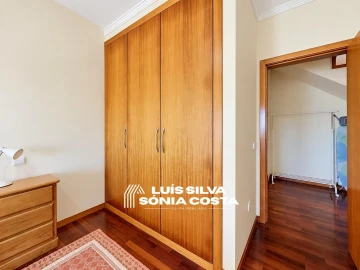 Apartamento T2 para Venda em São João da Madeira