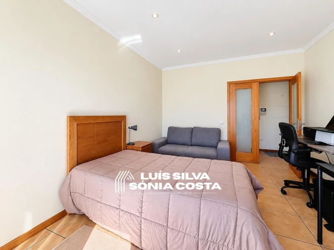 Apartamento T2 para Venda em São João da Madeira Foto 16