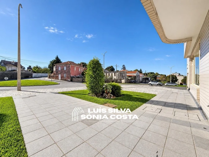 Apartamento T2 para Venda em São João da Madeira Foto 2