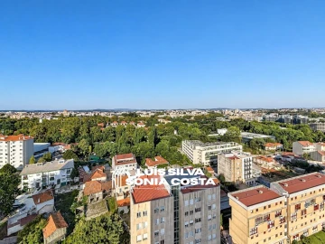 Apartamento T4 para Venda em Ramalde