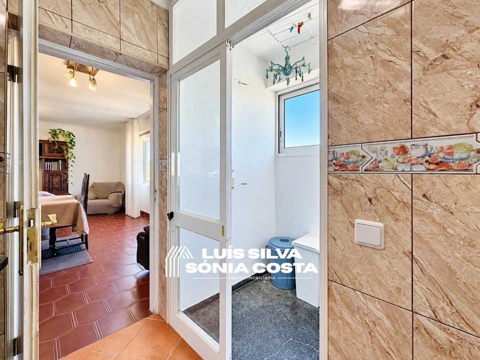 Apartamento T4 para Venda em Ramalde Foto 21
