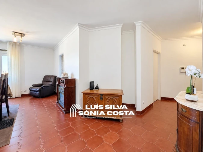 Apartamento T4 para Venda em Ramalde Foto 14
