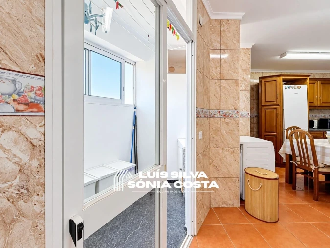 Apartamento T4 para Venda em Ramalde Foto 20