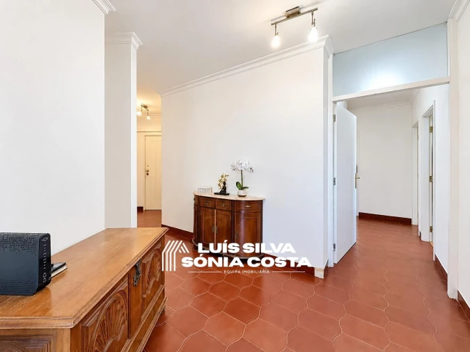 Apartamento T4 para Venda em Ramalde Foto 22
