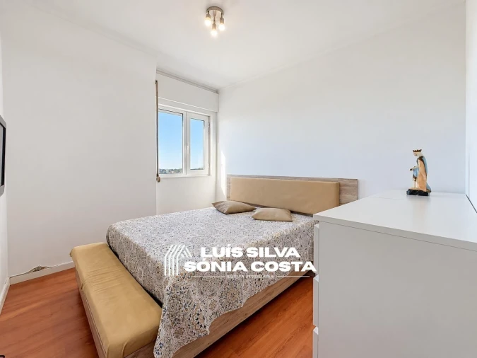 Apartamento T4 para Venda em Ramalde Foto 24
