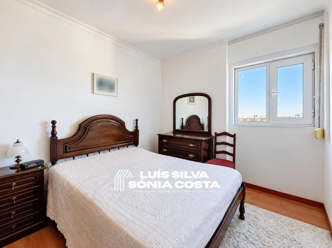 Apartamento T4 para Venda em Ramalde Foto 29