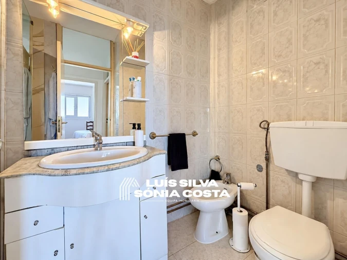 Apartamento T4 para Venda em Ramalde Foto 31