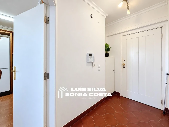 Apartamento T4 para Venda em Ramalde Foto 4