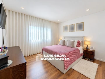 Apartamento T2 para Venda em Grijó e Sermonde