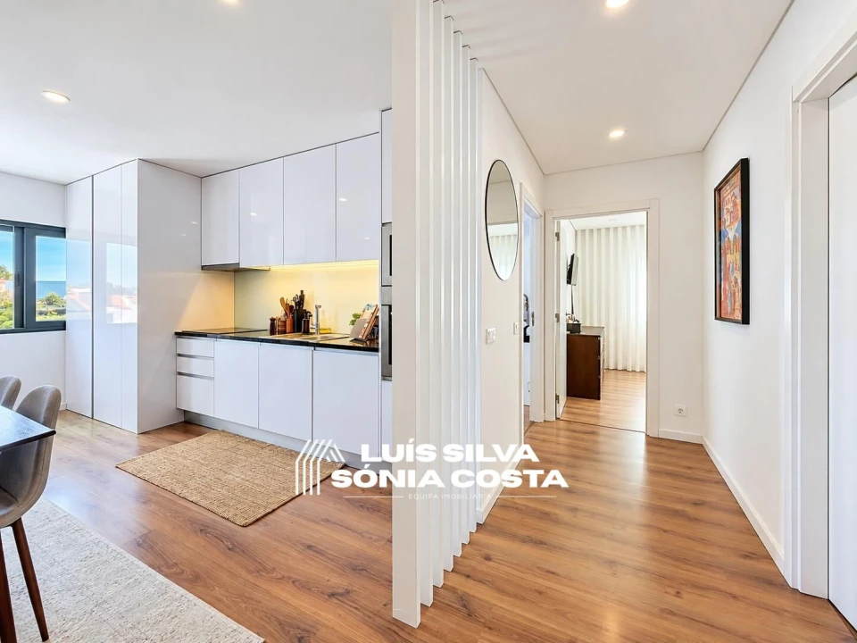 Apartamento T2 para Venda em Grijó e Sermonde Foto 12