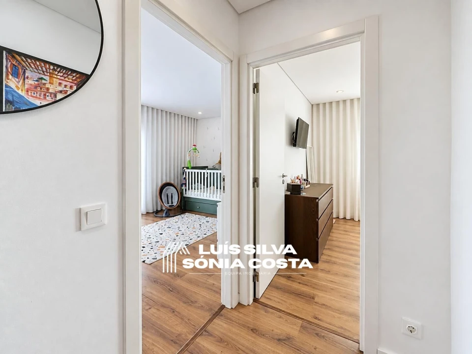 Apartamento T2 para Venda em Grijó e Sermonde Foto 18