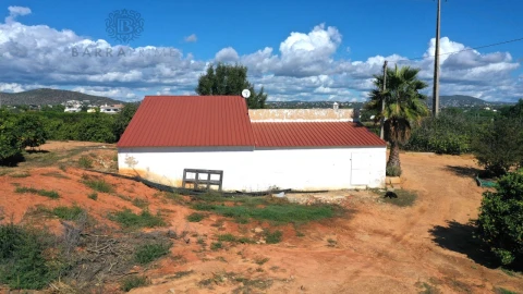 Terreno para Venda em Quarteira